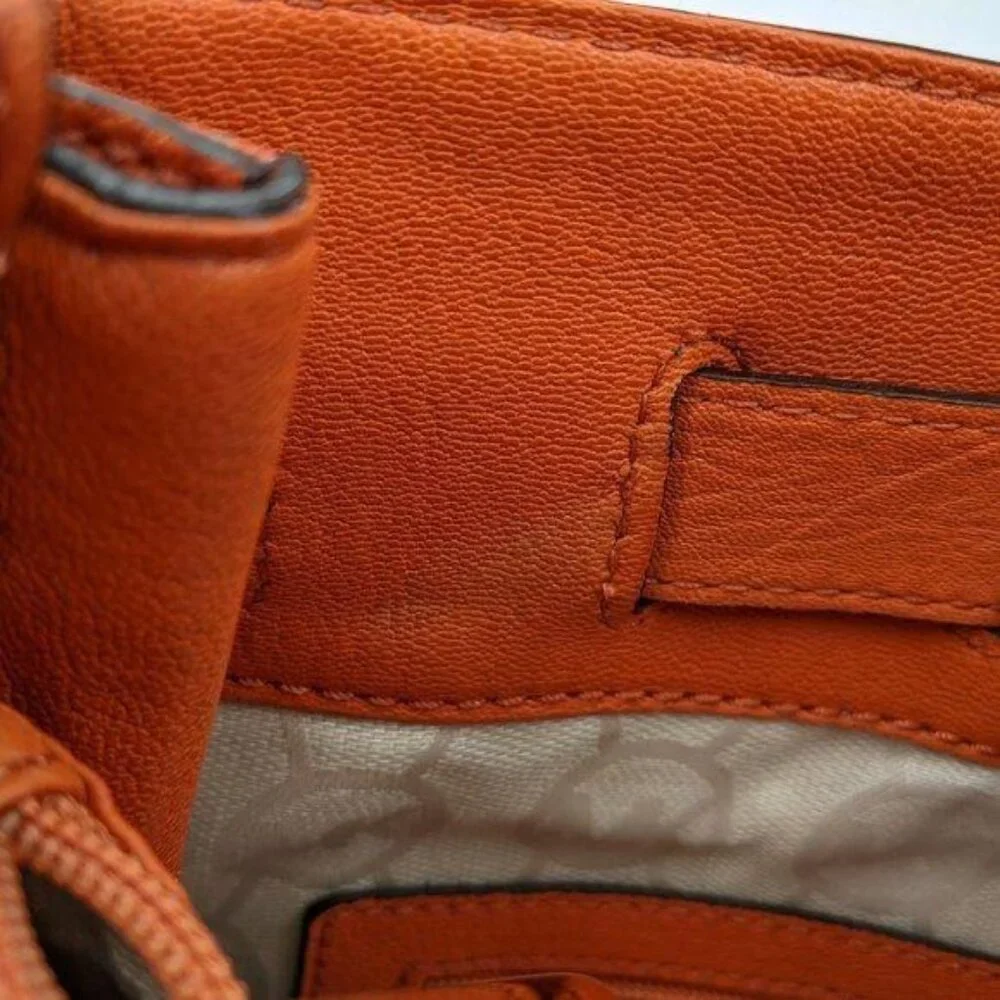 Michael Kors women's Hamilton orange leather signature‎ liner shoulder bag